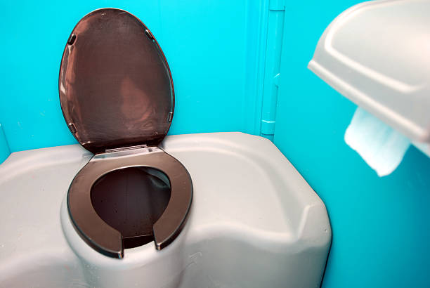 Best Porta potty rental near me  in Verona, WI